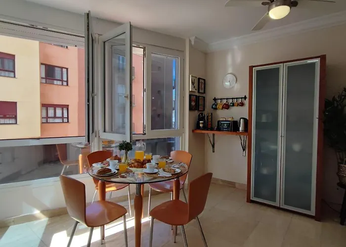 Guanarteme Vibes * Las Palmas de Gran Canaria